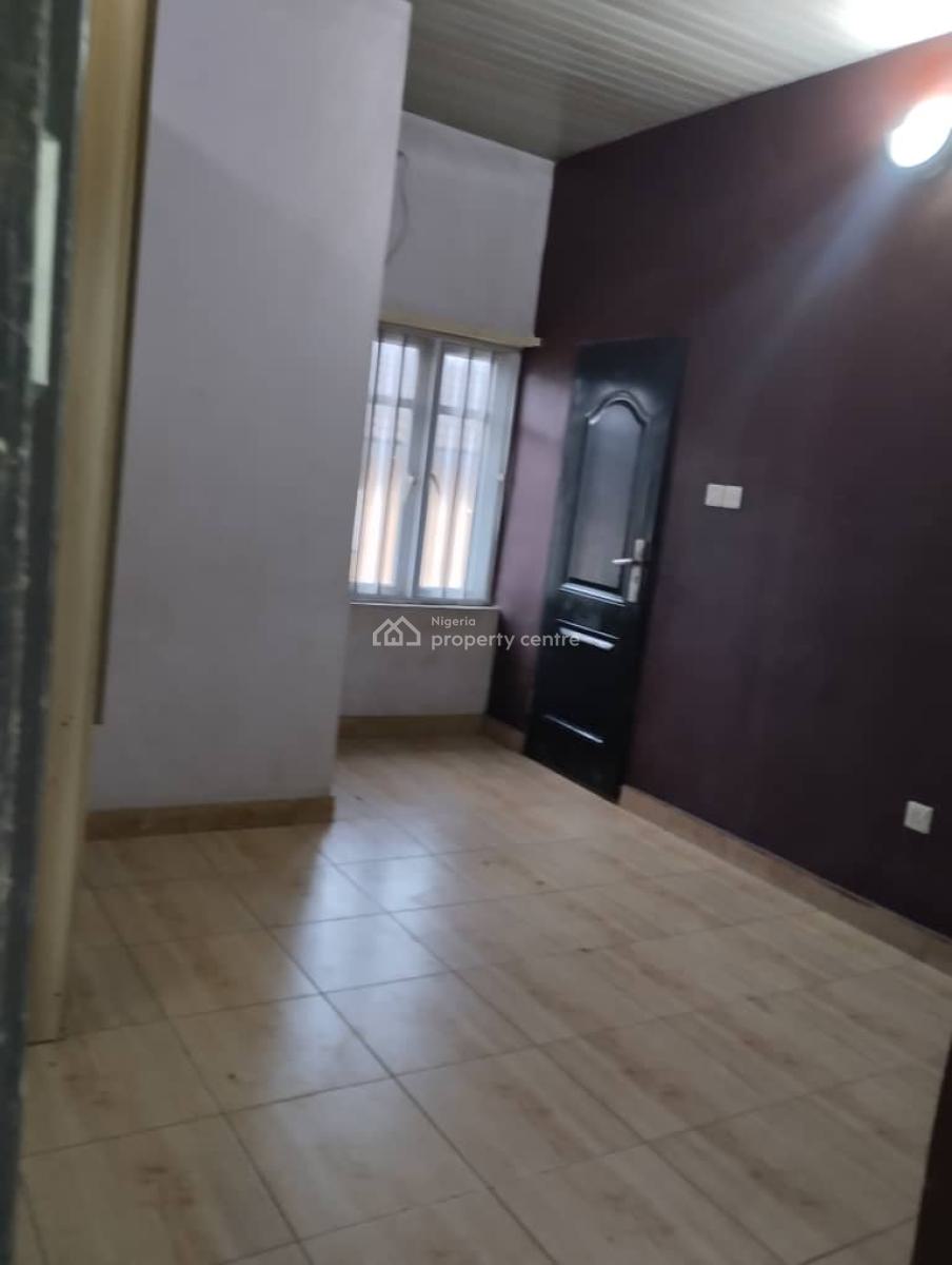 Very Decent Ensuite 2 Bedroom Flat, Josodat Estate, Soluyi, Gbagada, Lagos, House for Rent