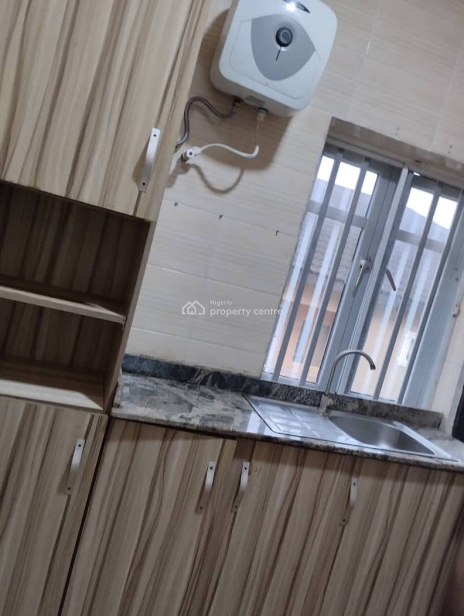 Very Decent Ensuite 2 Bedroom Flat, Josodat Estate, Soluyi, Gbagada, Lagos, House for Rent
