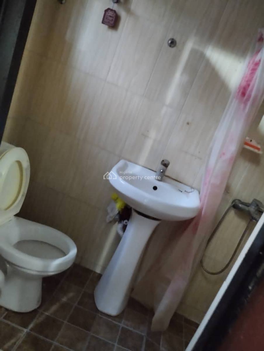 Very Decent Ensuite 2 Bedroom Flat, Josodat Estate, Soluyi, Gbagada, Lagos, House for Rent