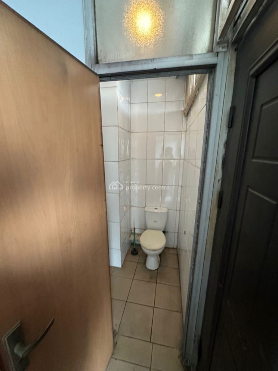 Standard Unfurnished 3 Bedroom Maisonette, 1004 Estate, Victoria Island (vi), Lagos, Flat / Apartment for Rent