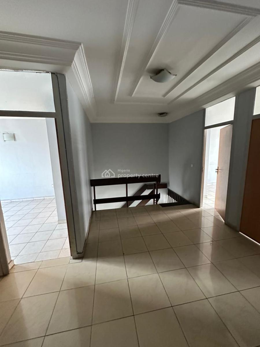 Standard Unfurnished 3 Bedroom Maisonette, 1004 Estate, Victoria Island (vi), Lagos, Flat / Apartment for Rent