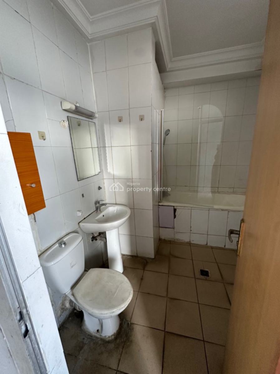 Standard Unfurnished 3 Bedroom Maisonette, 1004 Estate, Victoria Island (vi), Lagos, Flat / Apartment for Rent