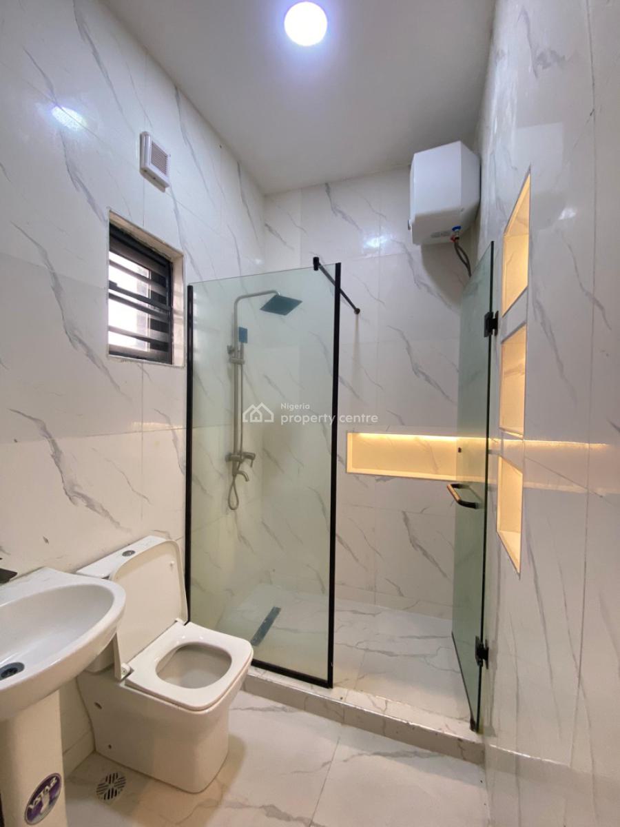5 Bedroom Fully Detached Duplex with Bq and Penthouse, Berra Estate, Lekki, Lagos, Detached Duplex for Sale