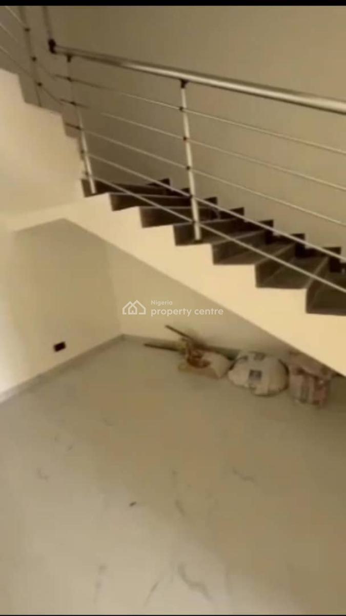 Fully Serviced Large Luxury 3 Bedrooms Maisonette Apartment, Lekki, Lagos, Flat / Apartment for Rent