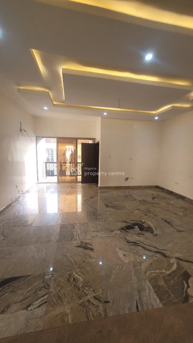 Luxurious Massive 3 Bedroom Flat with Bq Tarred Road, By American International School, Durumi, Abuja, Flat / Apartment for Rent