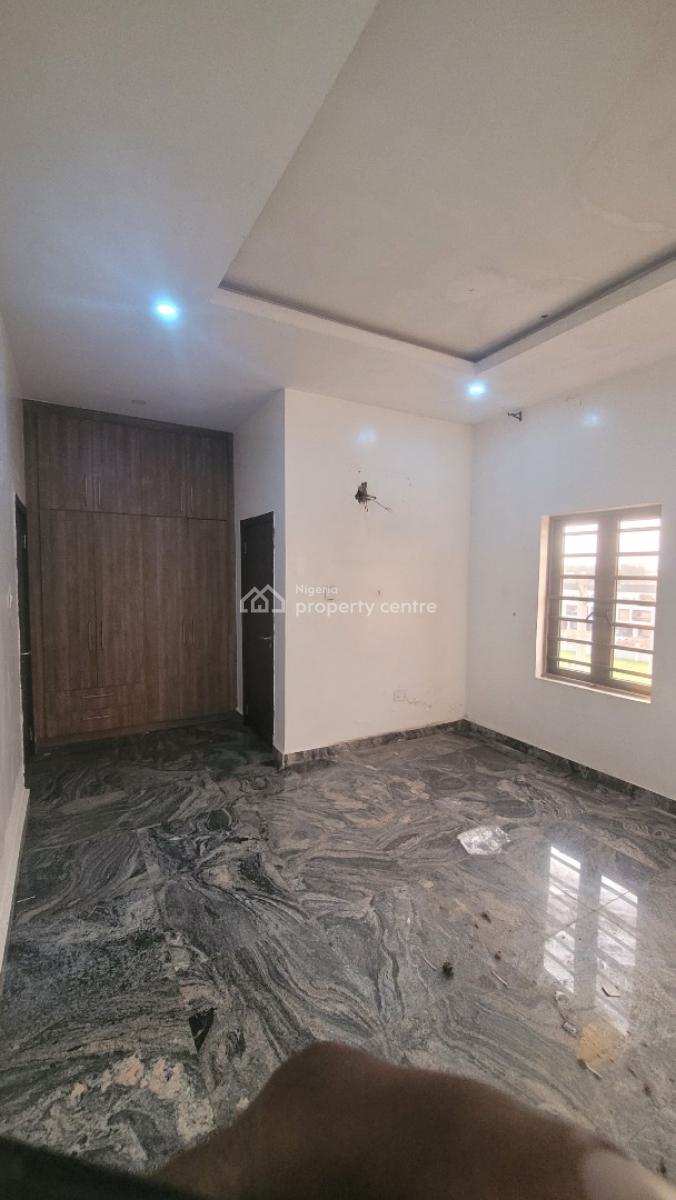 Luxurious Massive 3 Bedroom Flat with Bq Tarred Road, By American International School, Durumi, Abuja, Flat / Apartment for Rent