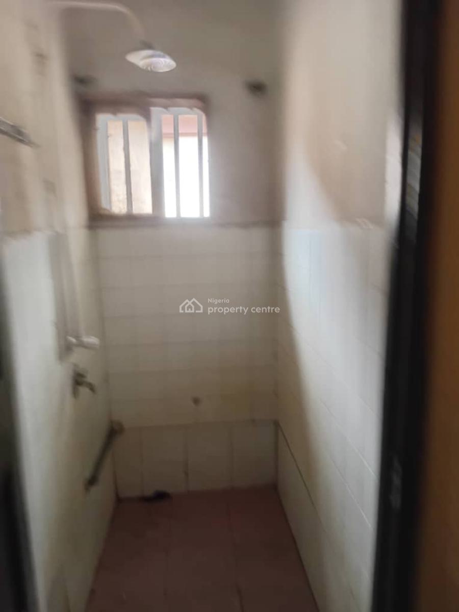 Spacious Executive 3 Bedroom, Ogudu, Lagos, Flat / Apartment for Rent