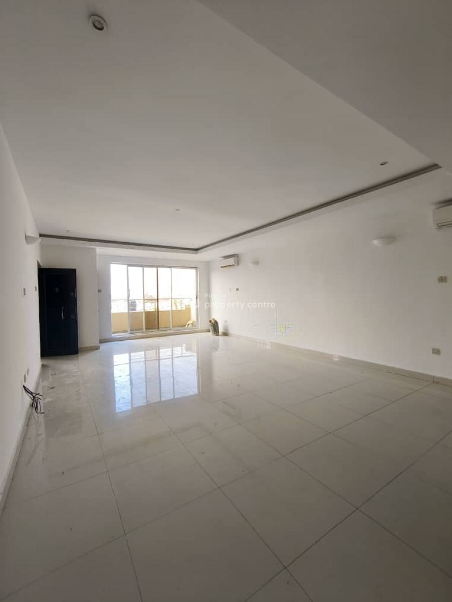 a Spacious 3 Bedroom Apartment, Lekki Phase 1, Lekki, Lagos, Flat / Apartment for Rent