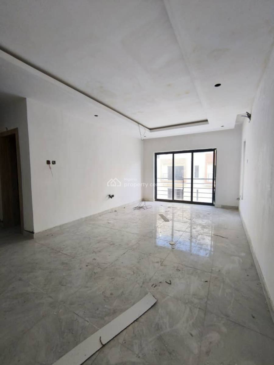 Spacious 4 Bedroom Terrace, Lekki Phase 1, Lekki, Lagos, House for Rent