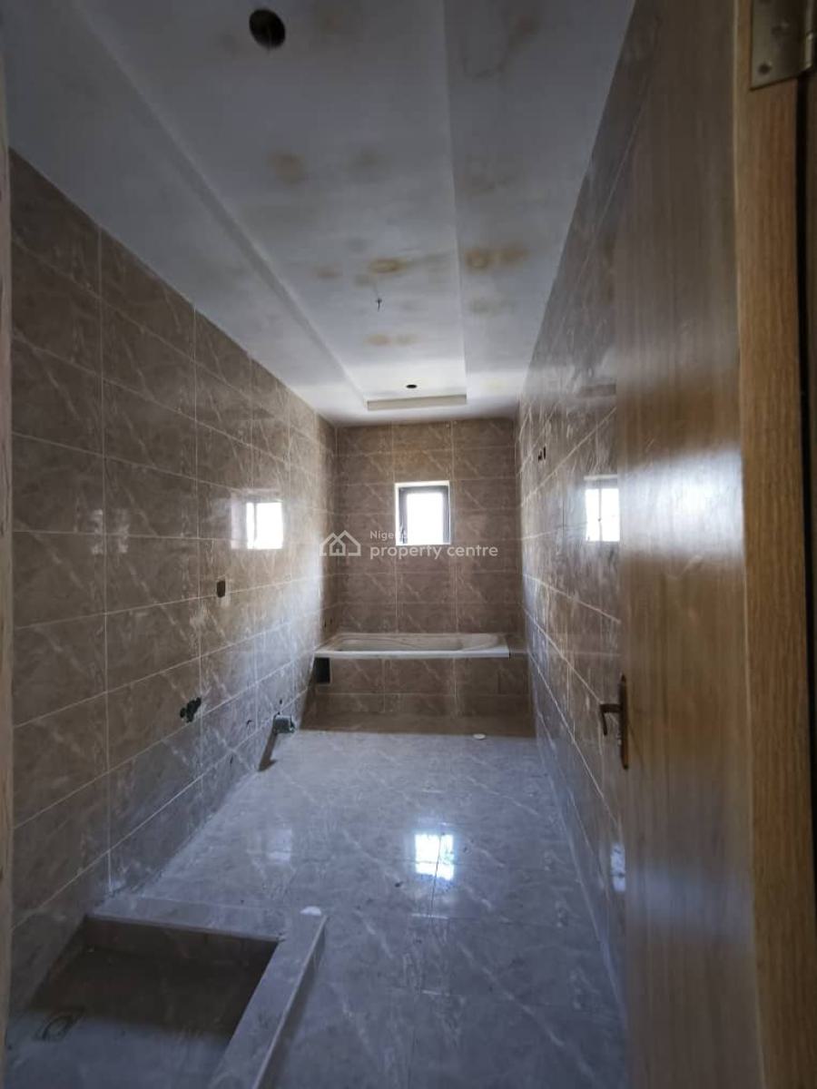 Spacious 4 Bedroom Terrace, Lekki Phase 1, Lekki, Lagos, House for Rent