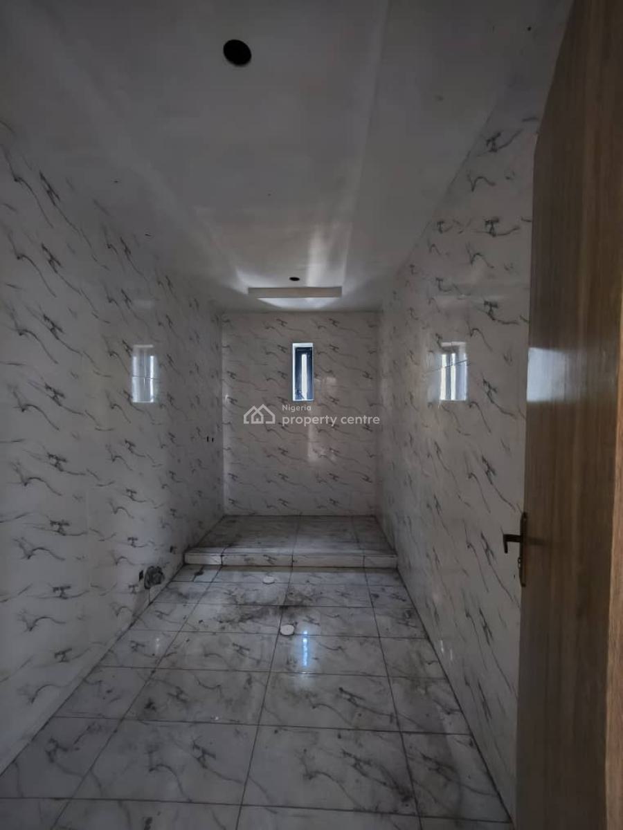 Spacious 4 Bedroom Terrace, Lekki Phase 1, Lekki, Lagos, House for Rent