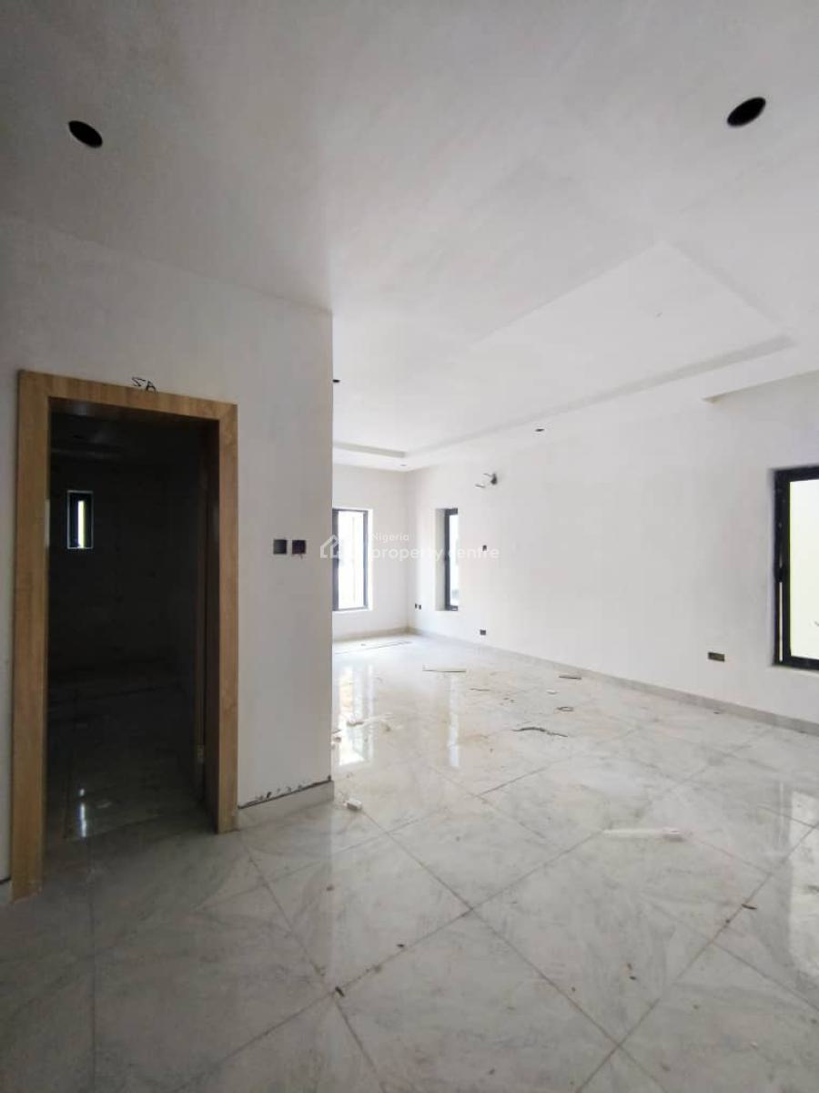 Spacious 4 Bedroom Terrace, Lekki Phase 1, Lekki, Lagos, House for Rent