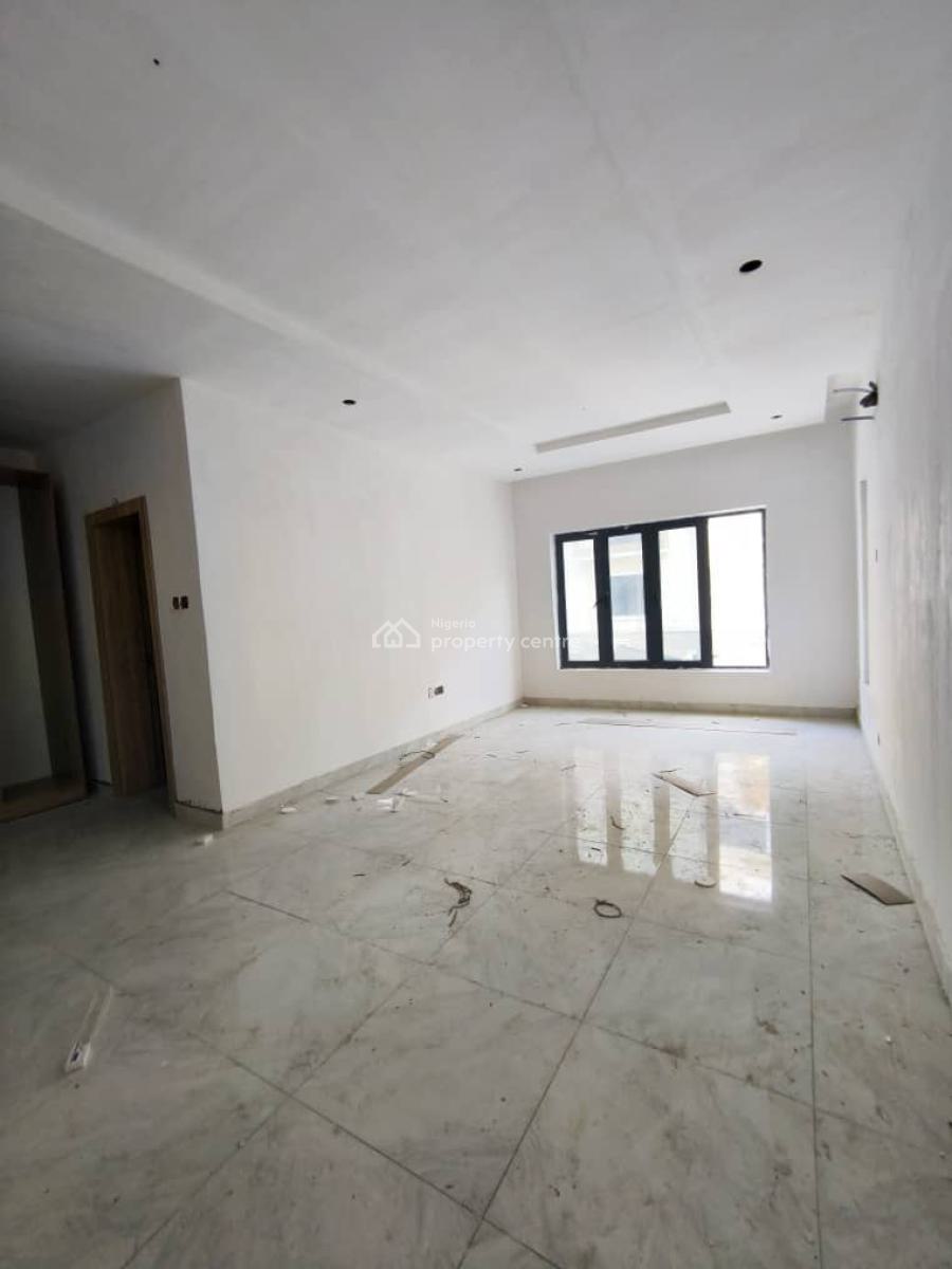 Spacious 4 Bedroom Terrace, Lekki Phase 1, Lekki, Lagos, House for Rent