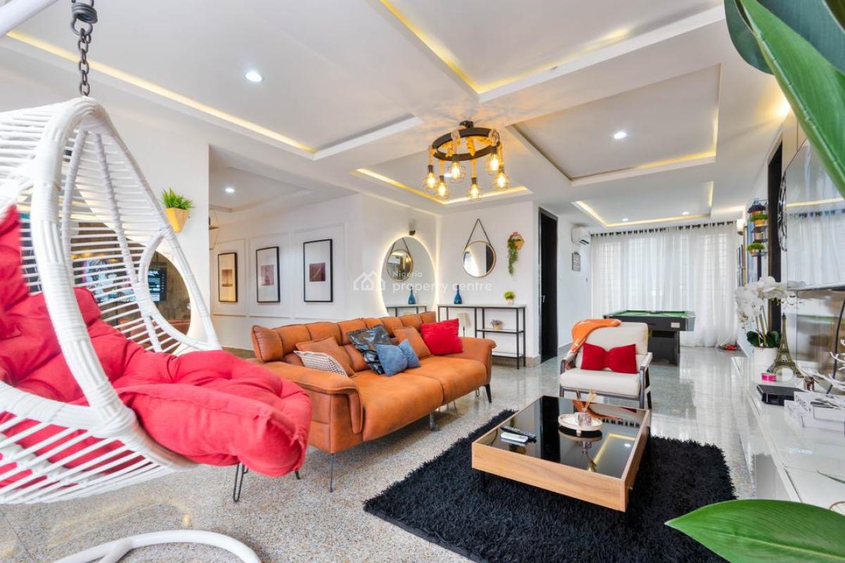 Beautiful 3 Bedroom Apartment with Ps5 and Snooker Board, Dele Ogunbowale Crescent, Lekki Right By Petrocam Filling Station, Lekki Phase 1, Lekki, Lagos, Flat / Apartment Short Let