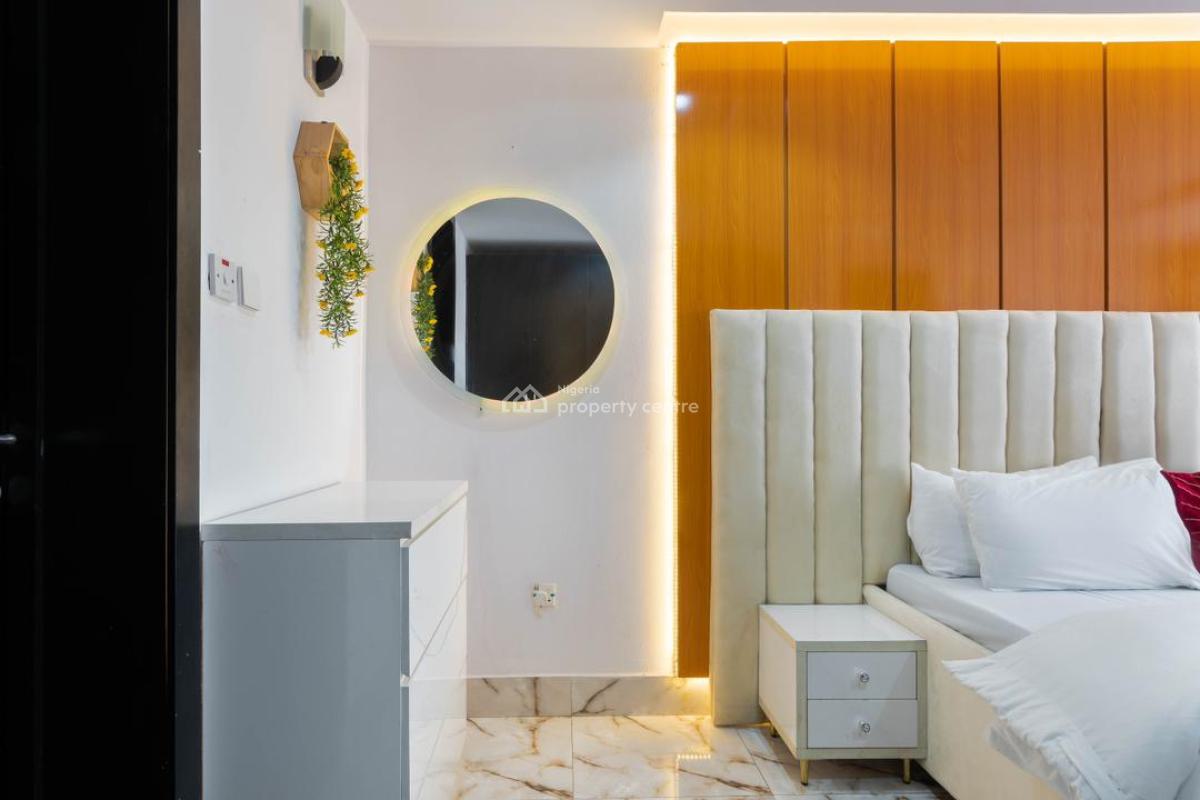 Beautiful 3 Bedroom Apartment with Ps5 and Snooker Board, Dele Ogunbowale Crescent, Lekki Right By Petrocam Filling Station, Lekki Phase 1, Lekki, Lagos, Flat / Apartment Short Let