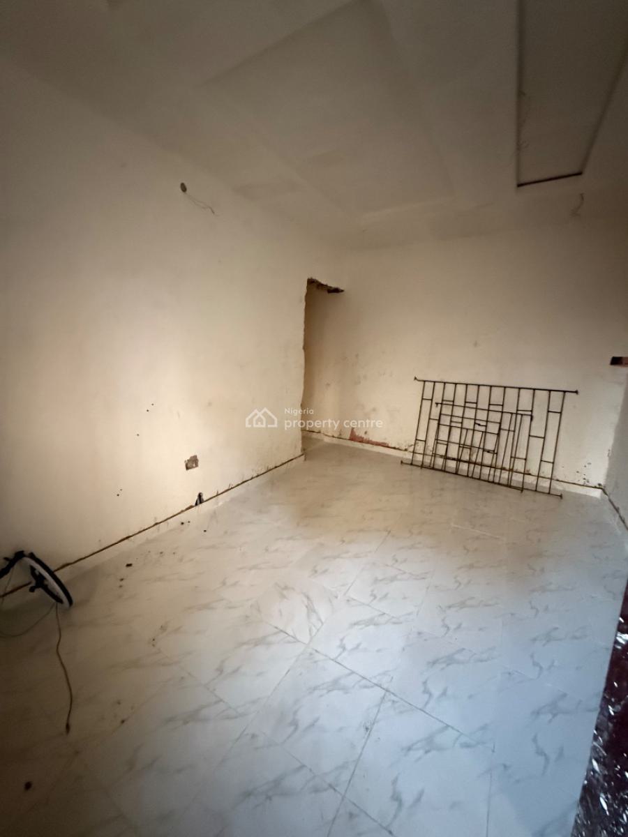 Spacious Miniflat Off Kilo Road, Surulere, Kilo, Surulere, Lagos, Mini Flat (room and Parlour) for Rent