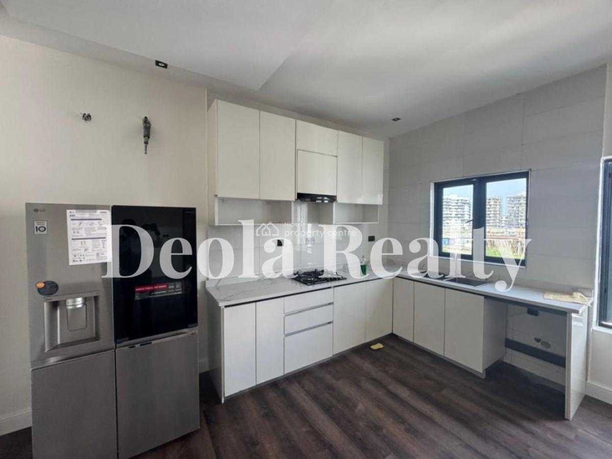 a Luxury Fully Serviced 2 Bedroom Apartment(pent-floor), Off Freedom Way, Lekki Phase 1, Lekki, Lagos, Flat / Apartment for Rent
