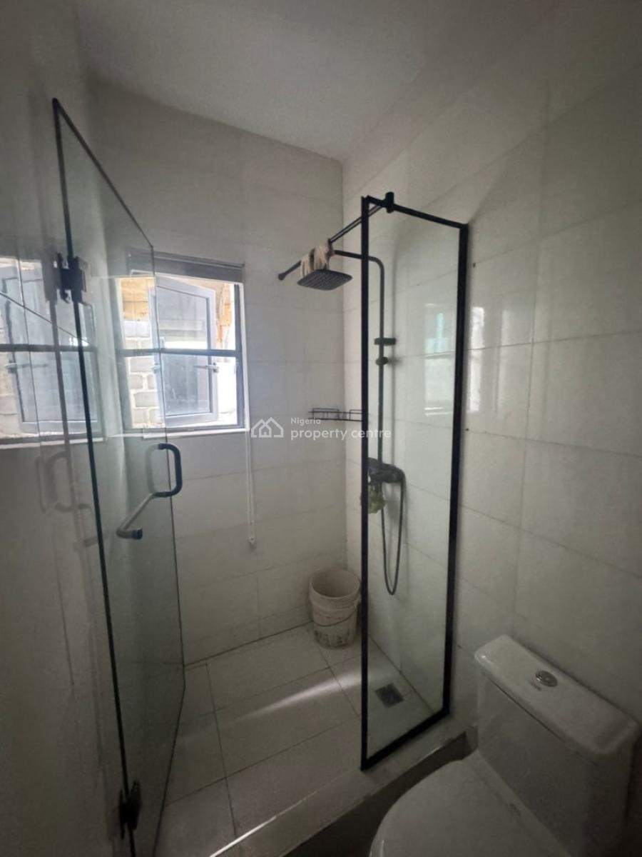 a Luxury Fully Serviced 2 Bedroom Apartment(pent-floor), Off Freedom Way, Lekki Phase 1, Lekki, Lagos, Flat / Apartment for Rent