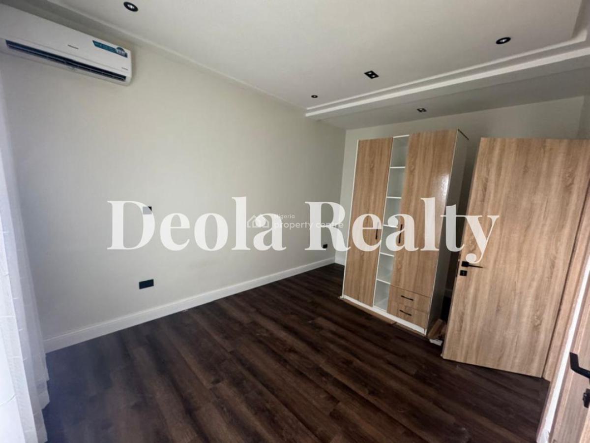 a Luxury Fully Serviced 2 Bedroom Apartment(pent-floor), Off Freedom Way, Lekki Phase 1, Lekki, Lagos, Flat / Apartment for Rent