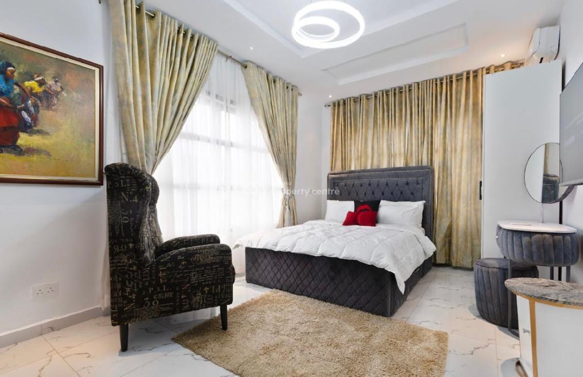 2 Bedroom Apartment with Ps4 and Snooker Board, Buniameen Oyekan Close Lekki Right, Off Whitesand Street, Lekki Phase 1, Lekki, Lagos, Flat / Apartment Short Let