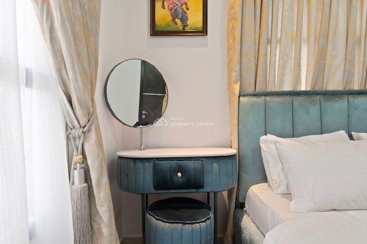 2 Bedroom Apartment with Ps4 and Snooker Board, Buniameen Oyekan Close Lekki Right, Off Whitesand Street, Lekki Phase 1, Lekki, Lagos, Flat / Apartment Short Let