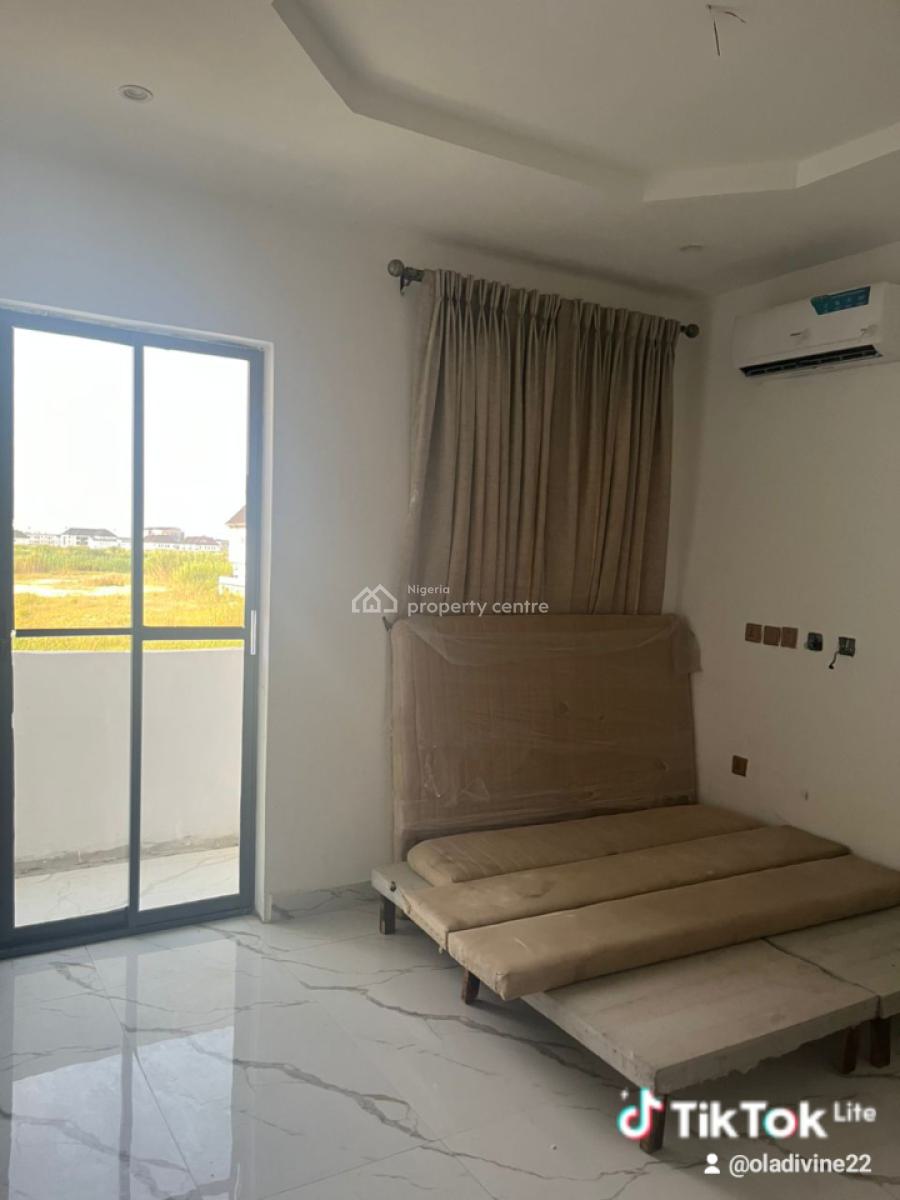 Luxury 3 Bedroom Flat in a Secured Estate, Chevron Alternative, Lekki, Lagos, Flat / Apartment for Rent