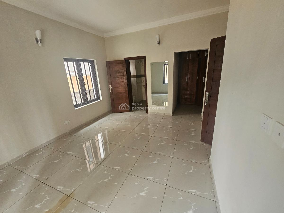 Newly Built 3-bedroom Apartment, Off Freedom Way, Lekki Phase 1, Lekki, Lagos, Flat / Apartment for Rent