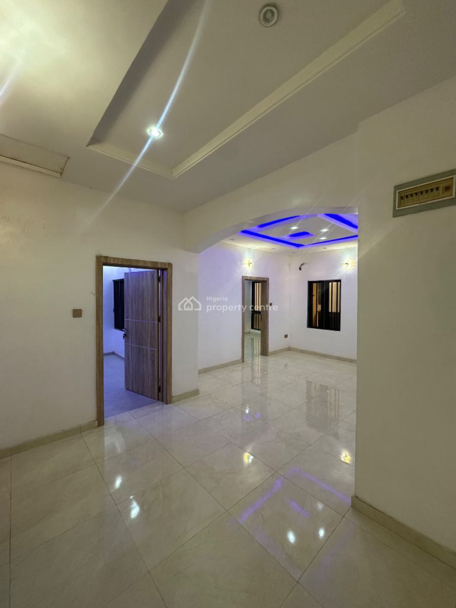 Exclusive 4 Bedroom Terrace Duplex + Private Study Room + Private Sit, Lekki Phase 1, Lekki, Lagos, Terraced Duplex for Rent