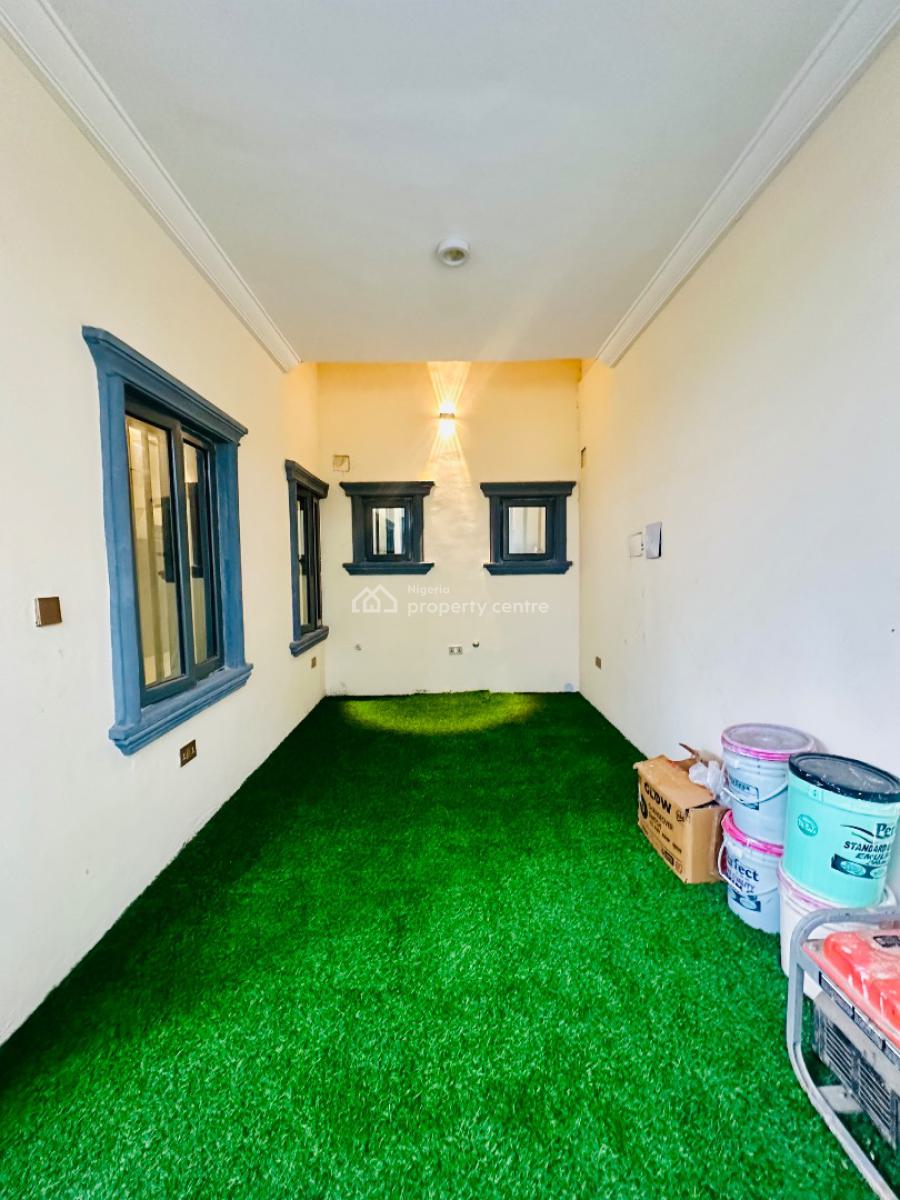 Exclusive 4 Bedroom Terrace Duplex + Private Study Room + Private Sit, Lekki Phase 1, Lekki, Lagos, Terraced Duplex for Rent