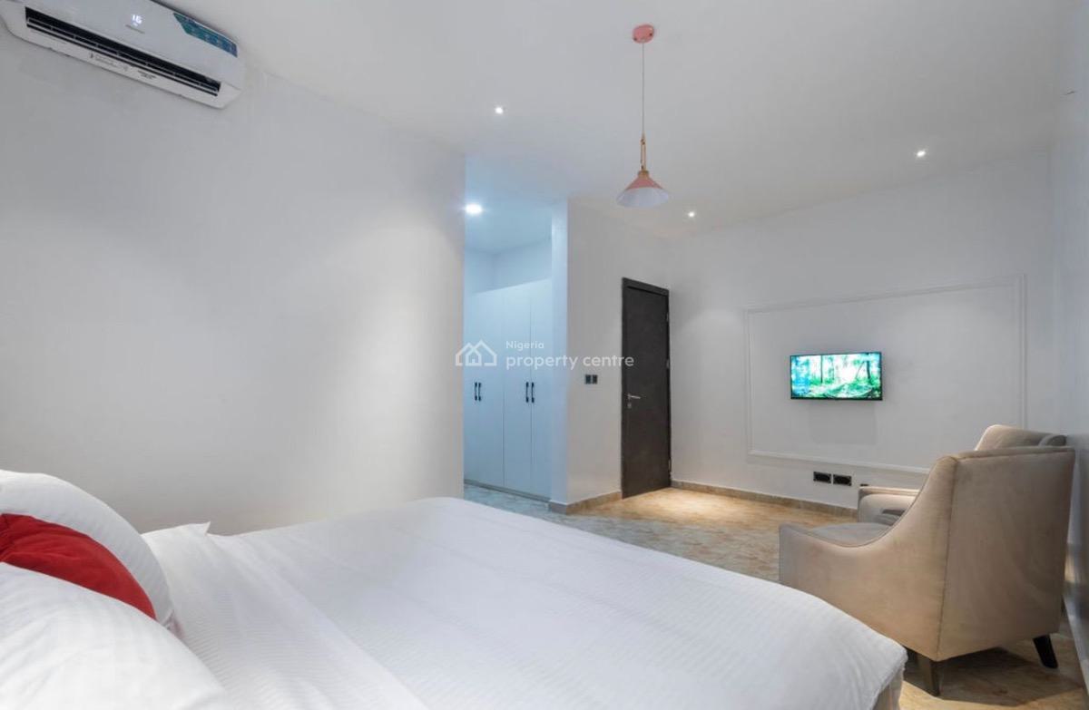 Cute 2 Bedroom Apartment with Ps4, Buniameen Oyekan Close, Lekki Right, Lekki Phase 1, Lekki, Lagos, Flat / Apartment Short Let