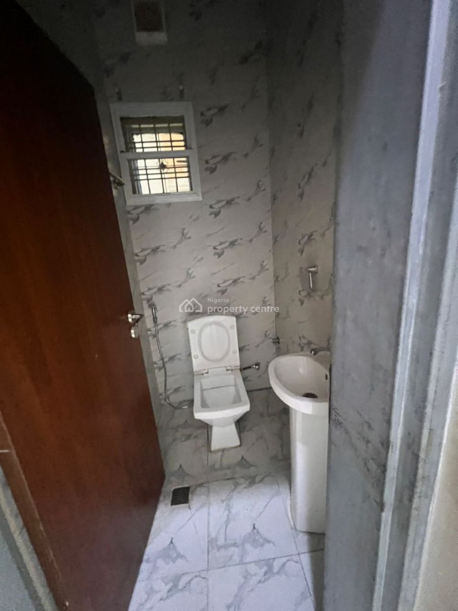 Well Built 4 Bedroom Semi Detached Duplex, Gilmore, Jahi, Abuja, Semi-detached Duplex for Rent