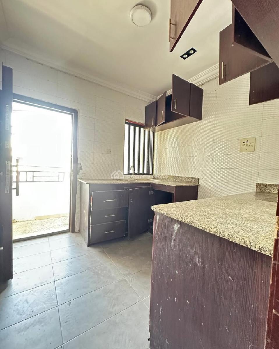 3 Bedroom Apartment, Ologolo, Ologolo, Lekki, Lagos, Flat / Apartment for Rent