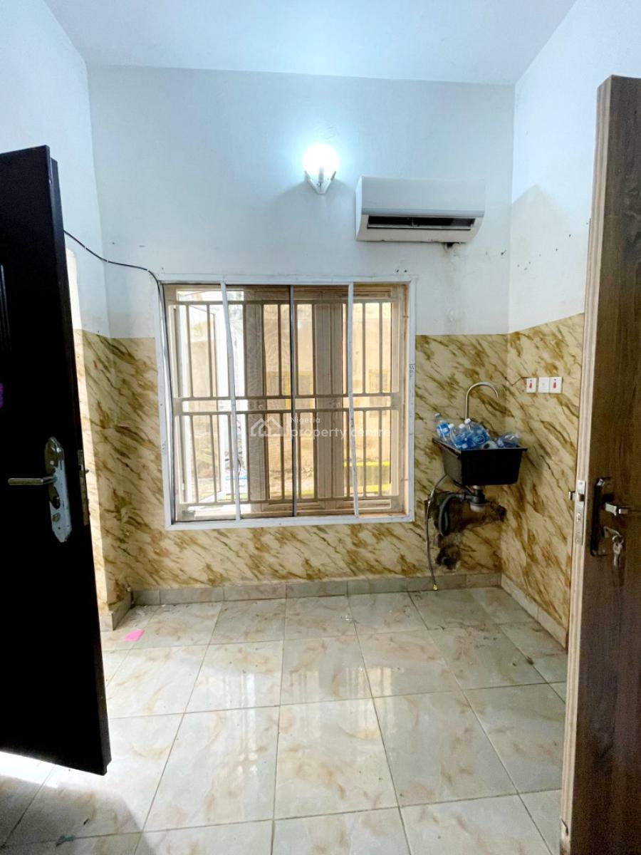 Lovely Self Contain Bq in an Estate, Katampe Main Behind Aso Radio, Katampe, Abuja, Self Contain (single Rooms) for Rent