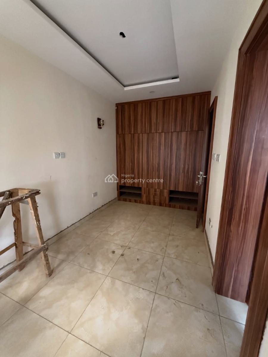3 Bedroom Terrace Duplex with Bq, Guzape District, Abuja, Terraced Duplex for Sale