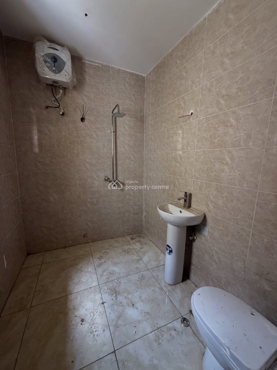 3 Bedroom Terrace Duplex with Bq, Guzape District, Abuja, Terraced Duplex for Sale