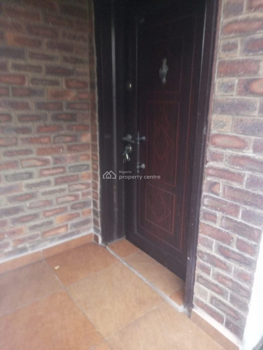4 Bedroom with 1 Bq - Semi Detached with Self Compound, Lekki Phase 1, Lekki, Lagos, Semi-detached Duplex for Sale