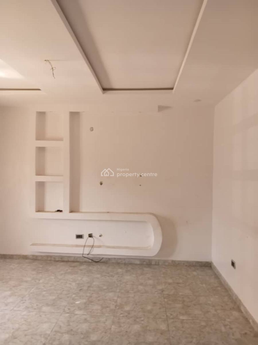 Spacious 3bedroom Flat Downstairs, Ogombo, Ajah, Lagos, Flat / Apartment for Rent