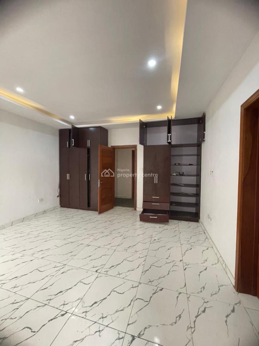 Luxurious 4 Bedroom Duplex + Bq & Pool, Chevron, Lekki, Lagos, Flat / Apartment for Rent