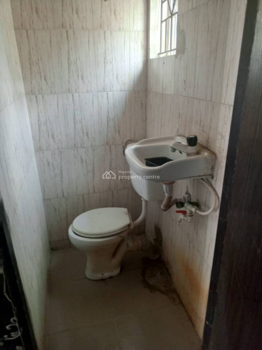 Very Spacious Shop, Ajah Ado Road, Lekki, Lagos, Shop for Rent