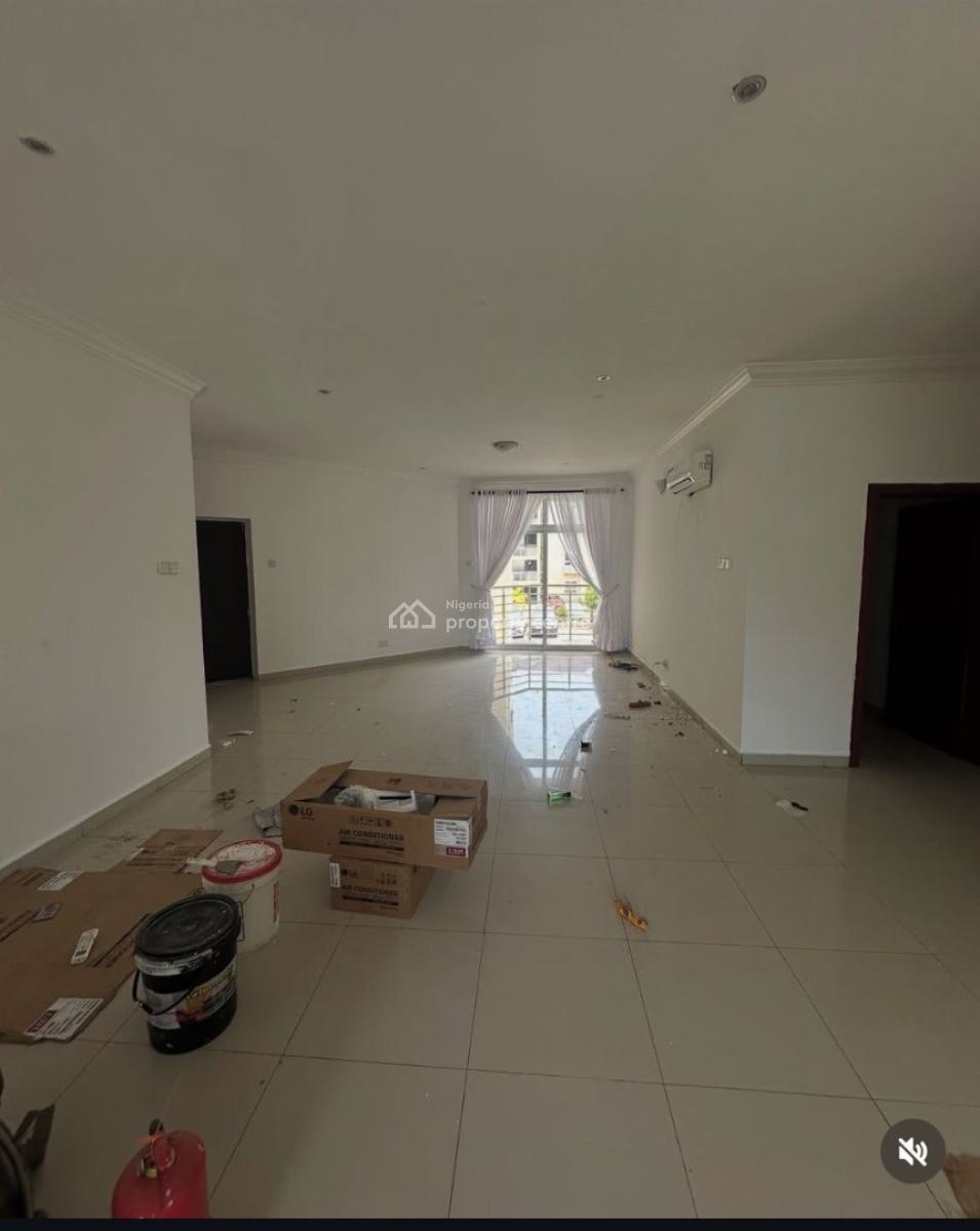 Spacious 3 Bedroom Flat with Bq, Bourdillon Court Estate Chevron Drive, Lekki Phase 2, Lekki, Lagos, Flat / Apartment for Rent