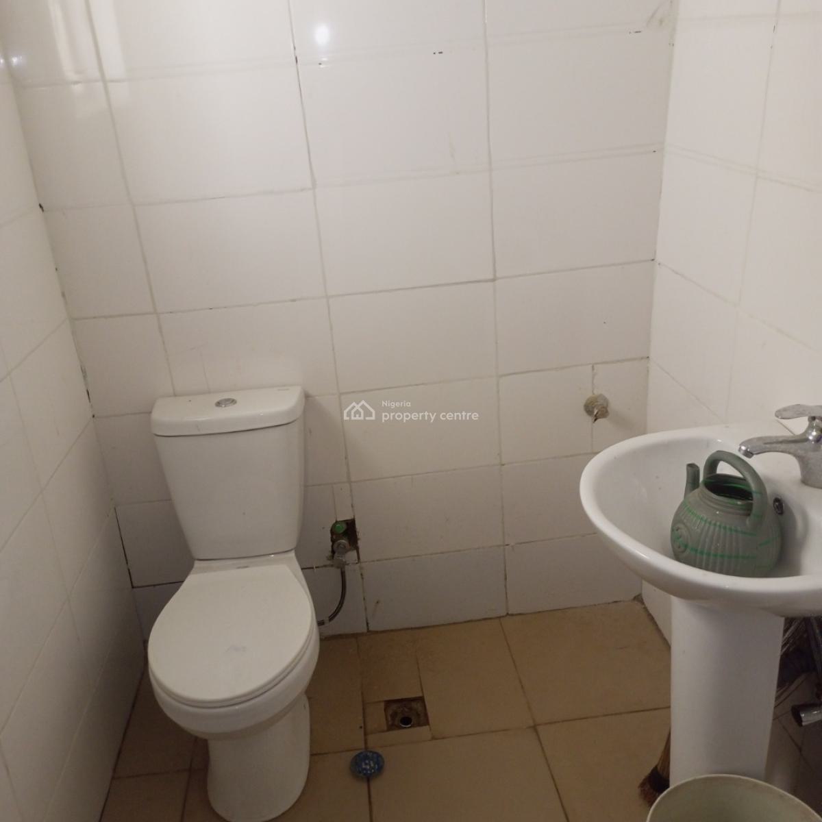 3 Bedroom, Life Camp, Abuja, Flat / Apartment for Sale