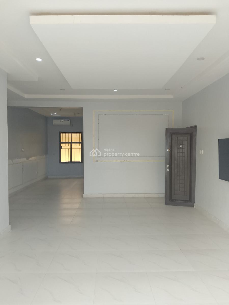 a Very Spacious 2bedroom Flat, Ilasan, Lekki, Lagos, Flat / Apartment for Rent