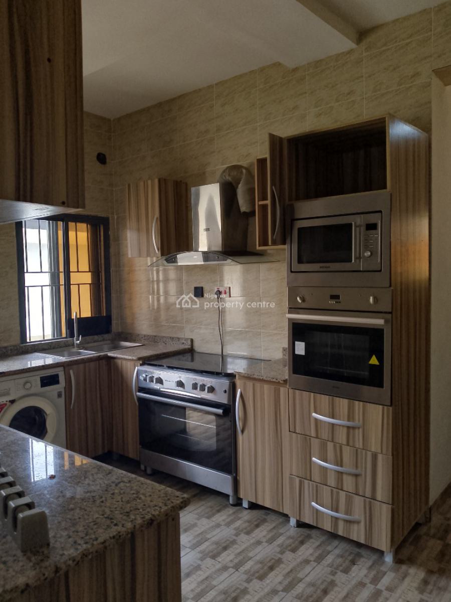 a Very Spacious 2bedroom Flat, Ilasan, Lekki, Lagos, Flat / Apartment for Rent