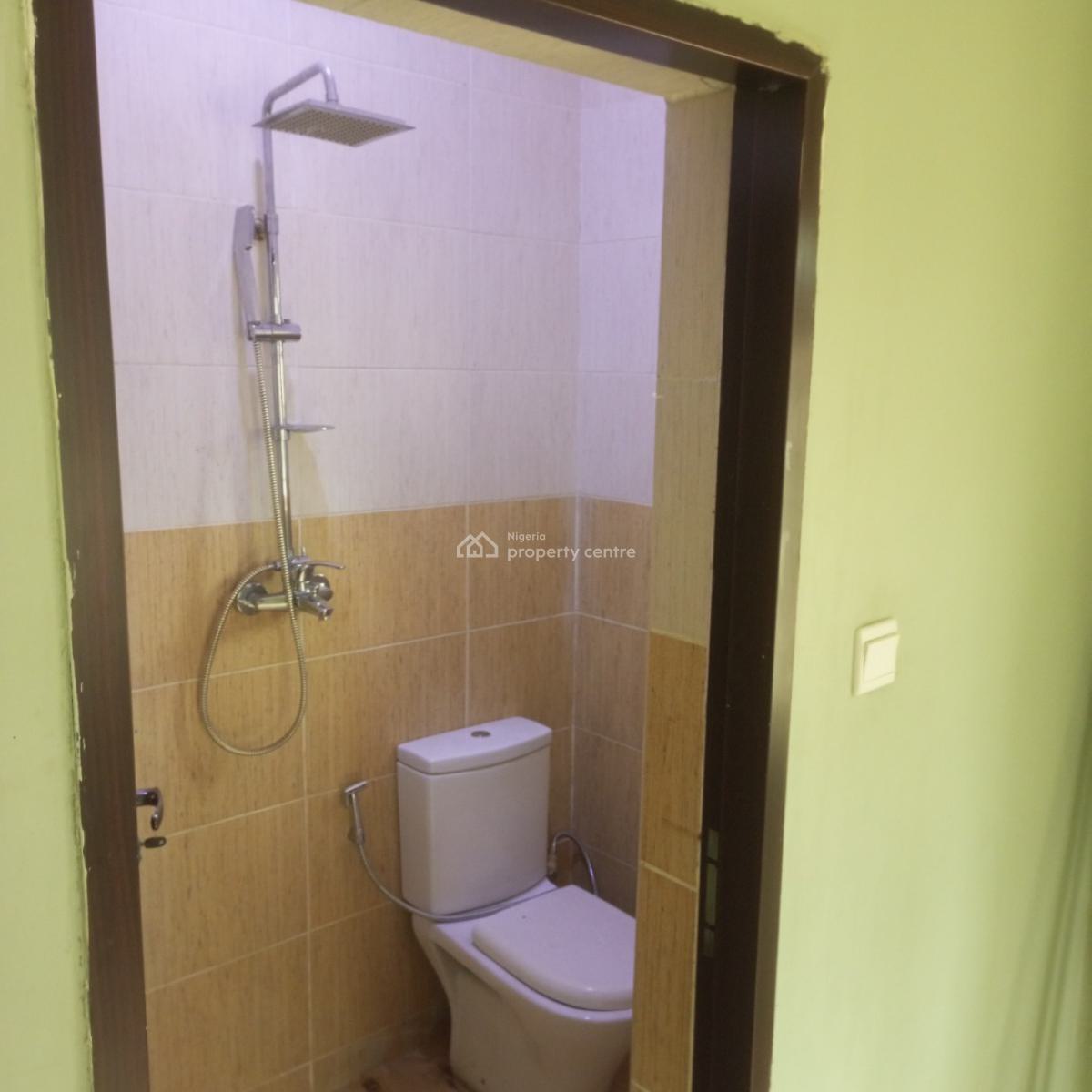 4bdrm Duplex Semi-detached Duplex with Acs, Inverter & Batteries, Near Funtaj International School, Life Camp, Abuja, Semi-detached Duplex for Rent