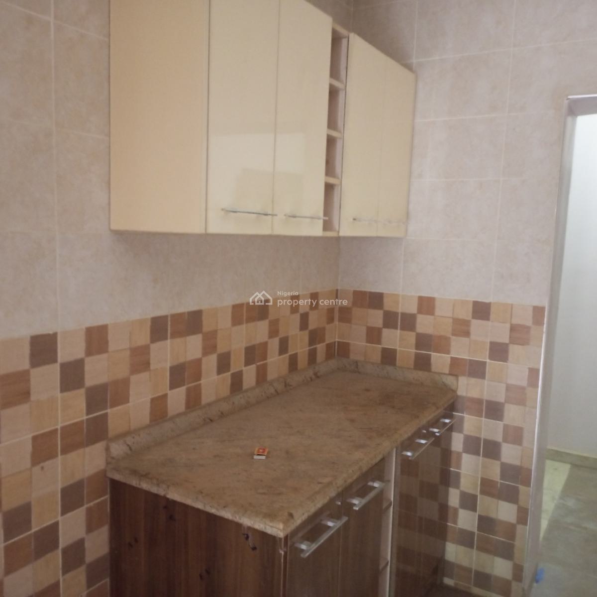 4bdrm Duplex Semi-detached Duplex with Acs, Inverter & Batteries, Near Funtaj International School, Life Camp, Abuja, Semi-detached Duplex for Rent