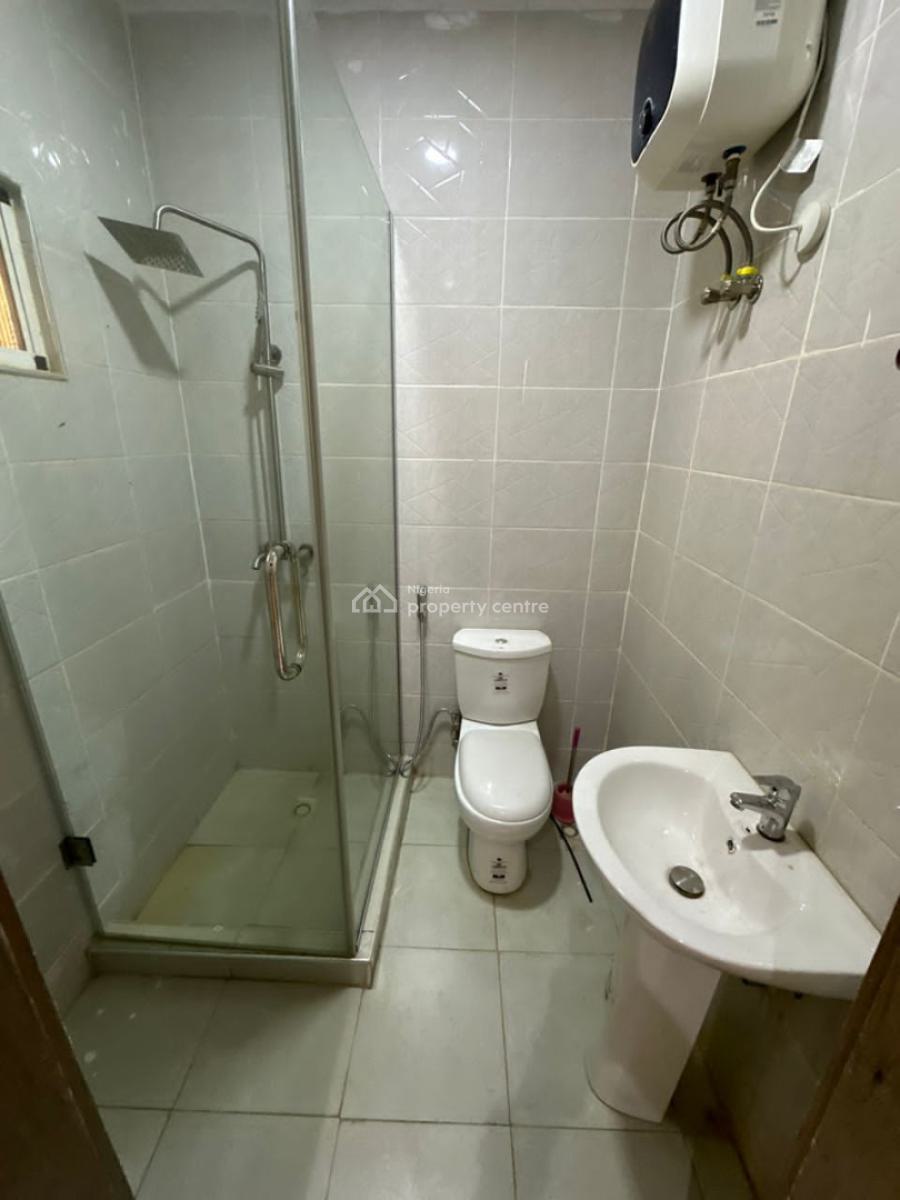 4 Bedrooms Terrace Duplex & Family Lounge, (tarred Roads), Wuye, Abuja, Terraced Duplex for Sale