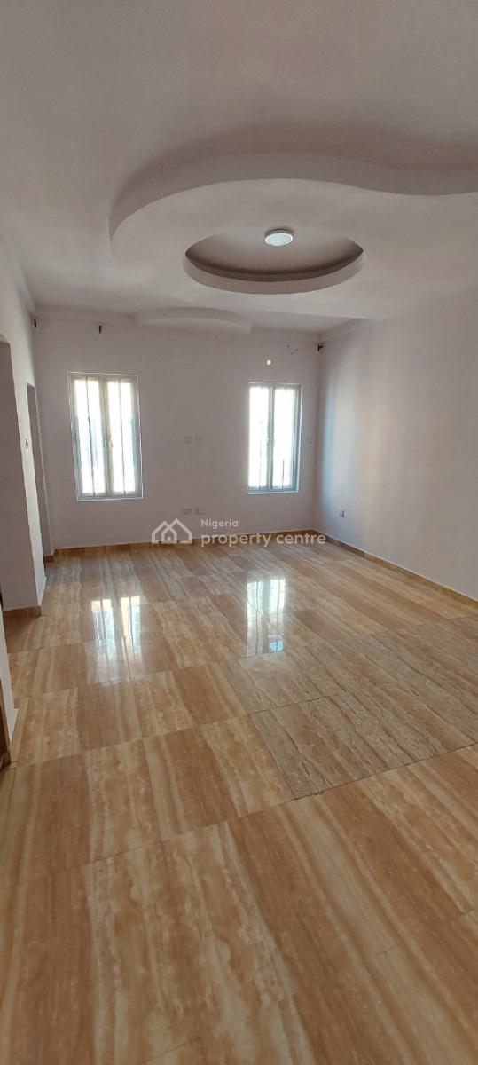 Newly Renovated 3 Bedroom Flat_upstairs, Orchid Road, Lekki, Lagos, Flat / Apartment for Rent