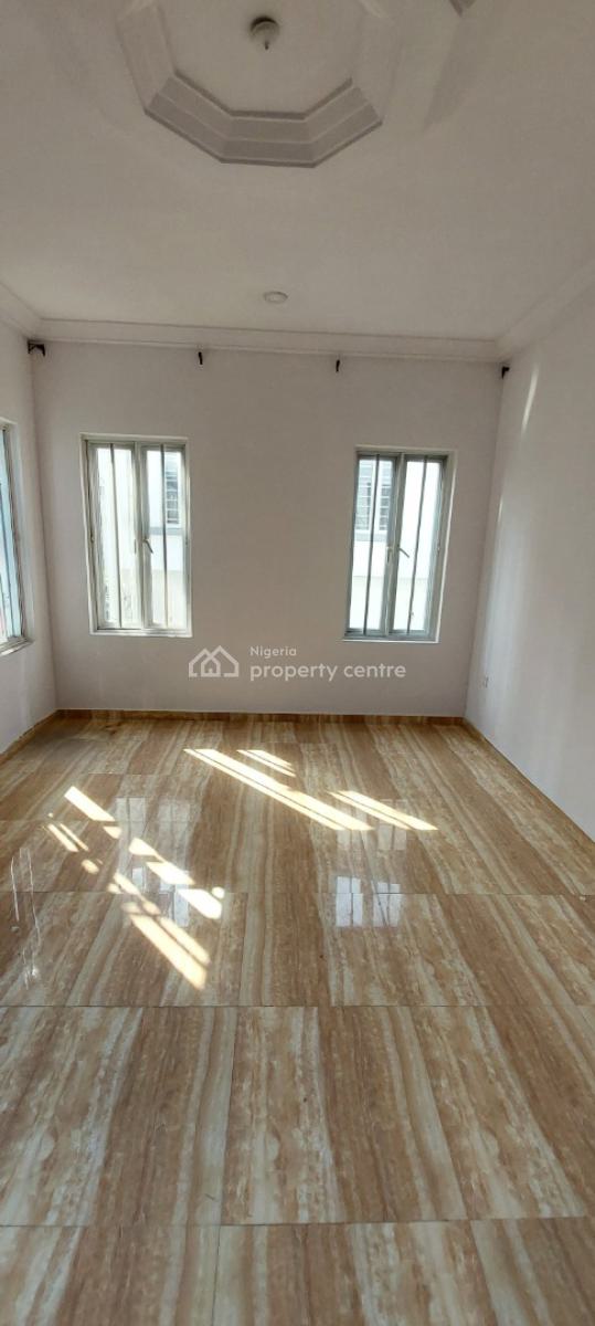 Newly Renovated 3 Bedroom Flat_upstairs, Orchid Road, Lekki, Lagos, Flat / Apartment for Rent