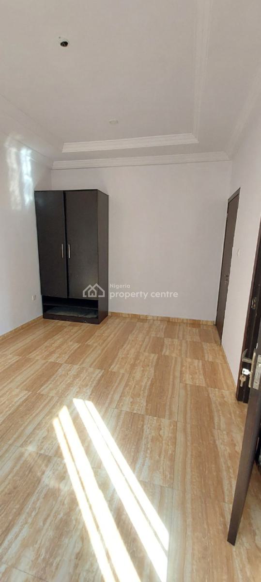 Newly Renovated 3 Bedroom Flat_upstairs, Orchid Road, Lekki, Lagos, Flat / Apartment for Rent