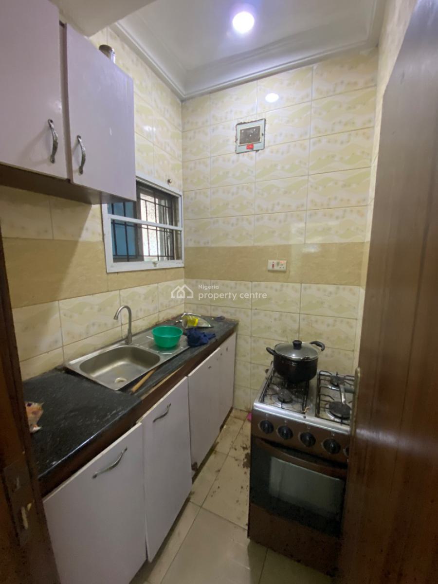 a Very Lovely Standard Self Contained Apartment with a Prepaid Meter, Chevron, Lekki, Lagos, Self Contain (single Rooms) for Rent